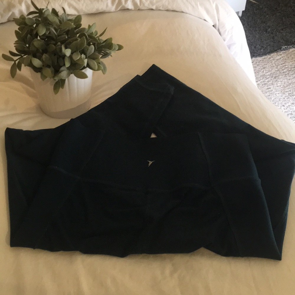 Old Navy Elevate legging - deep ocean / teal color